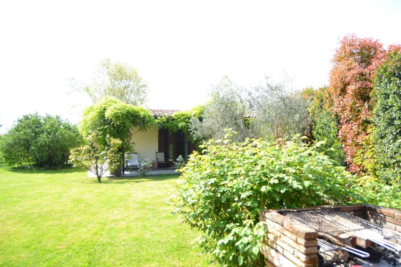 Two Elegant Depandance Villa Conscio Exterior foto